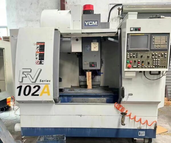 YCM FV102A vertical machining center 2017year