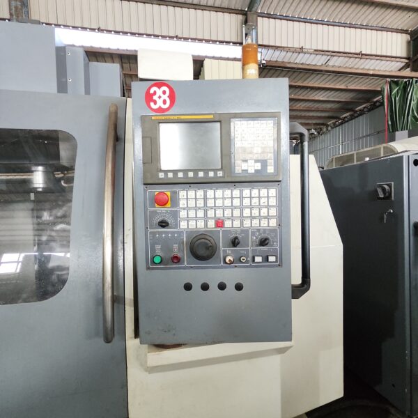 Leadwell V40 (Vertical Machining Center) 2007Y - 图片 2