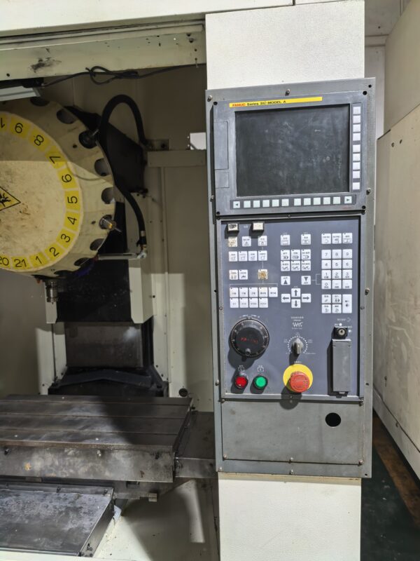 Fanuc robodrill T21IFLB CNC Tapping center drilling machine 2013year - 图片 3