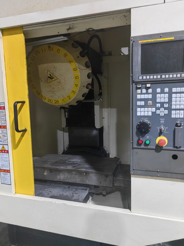 Fanuc robodrill T21IFLB CNC Tapping center drilling machine 2013year - 图片 5